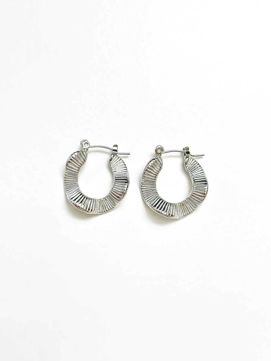 Olas Earrings