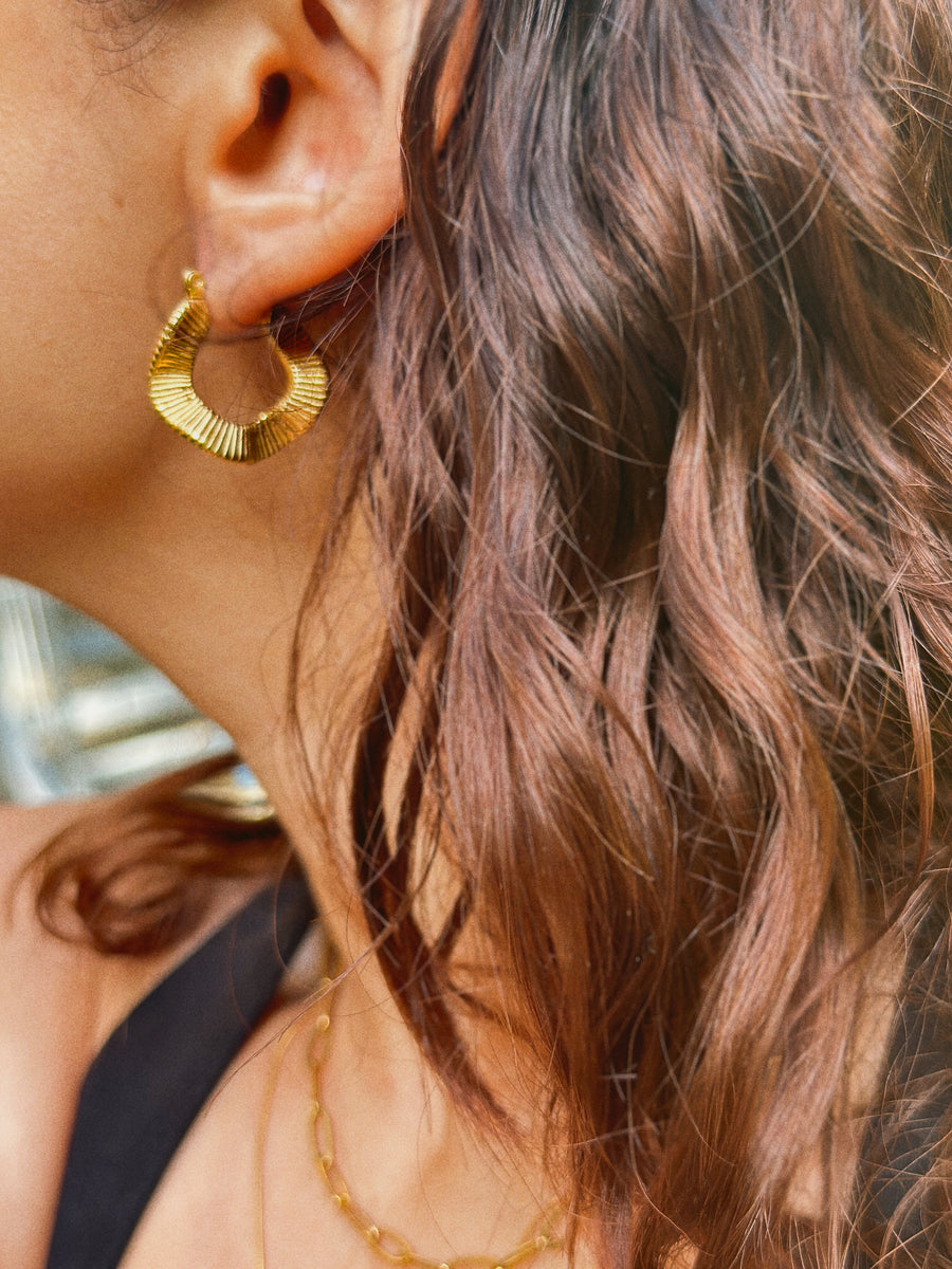 Olas Earrings